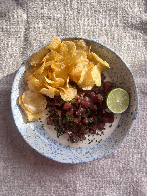 Krämig tartar-dipp med tonfisk och yuzu